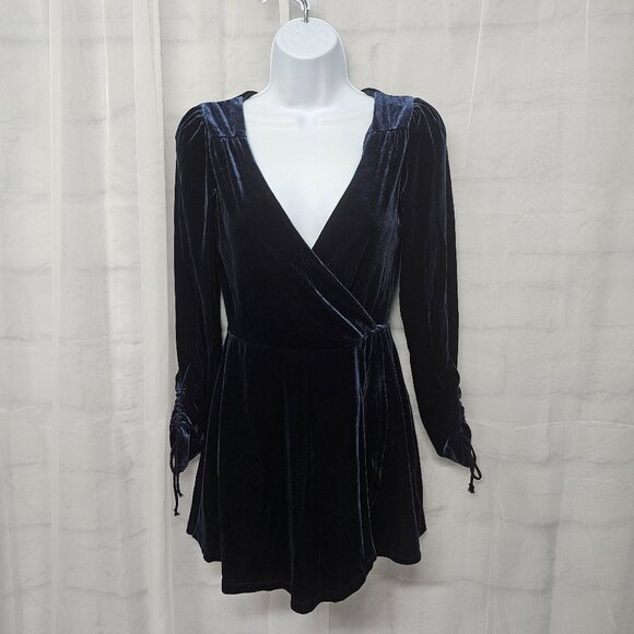 Urban Outfitters Navy Blue Velour Minimalist Goth Jumpsuit Romper Size S - Picture 11 of 11